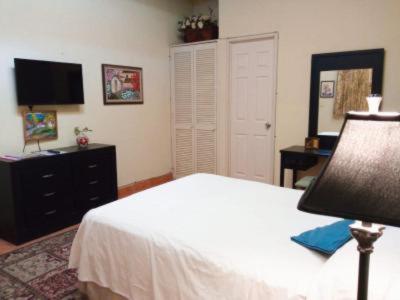 Casita Montana Hotel アヒヒク エクステリア 写真